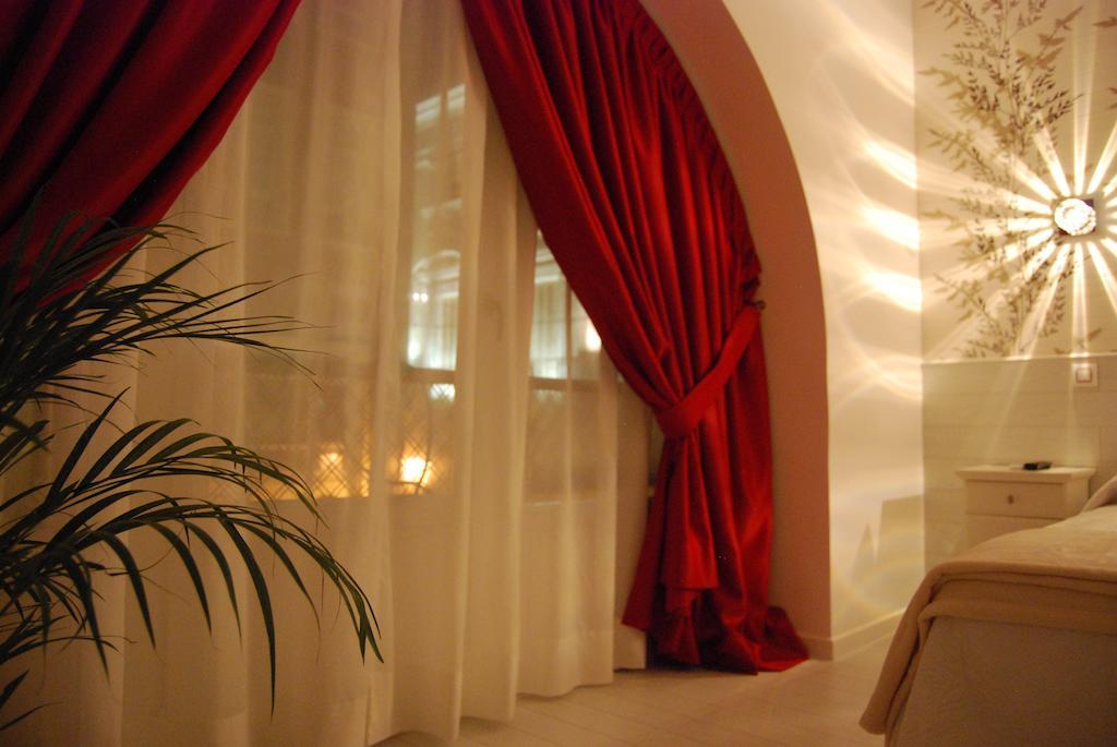 Deluxe Double Room City View