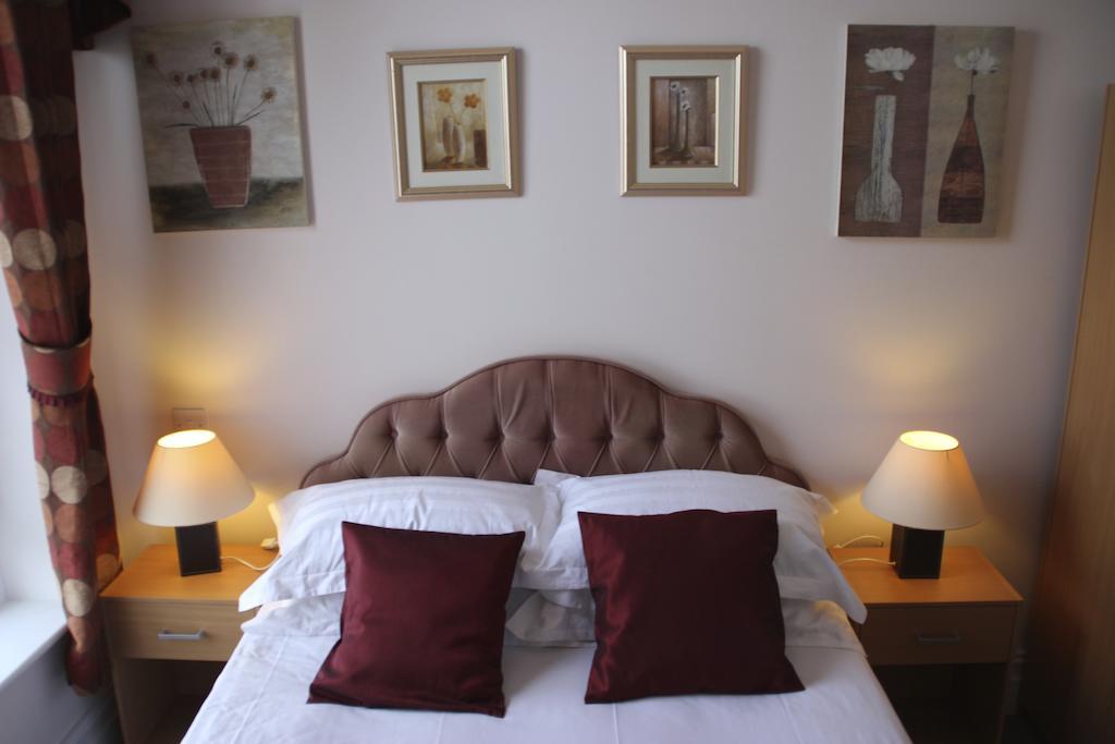 Double Room,236291681:JPEG