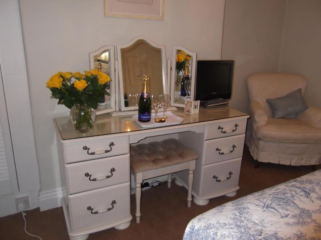 Luxury Double Room,23794392:JPEG