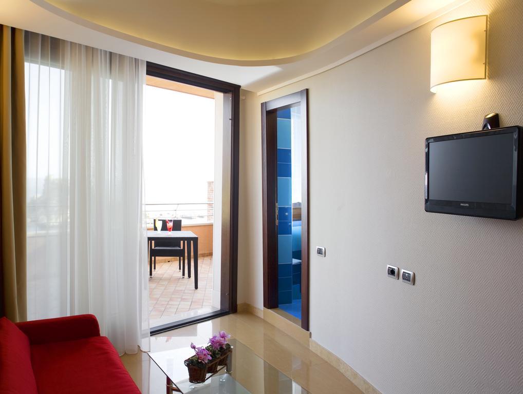 Family Room Sea View