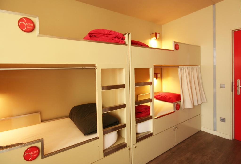 Quarto Triplo com Vista Cidade