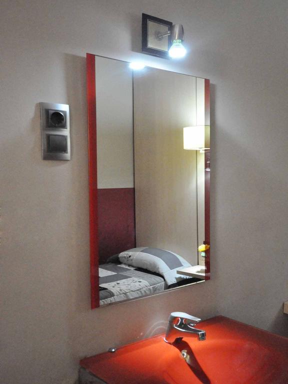 Basic Single Room