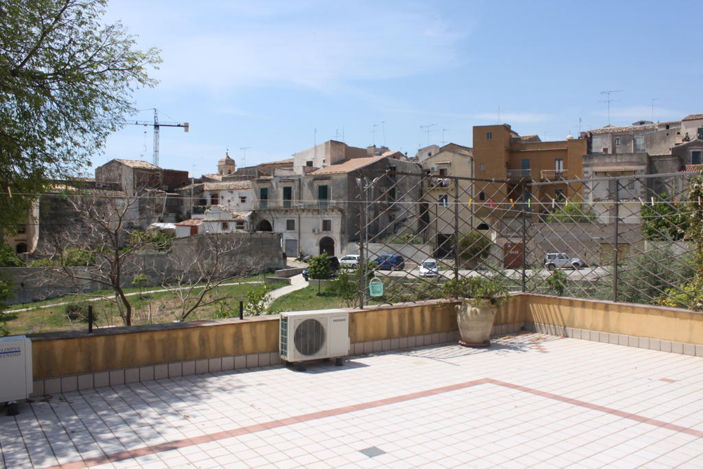 One-Bedroom Apartment Terrace