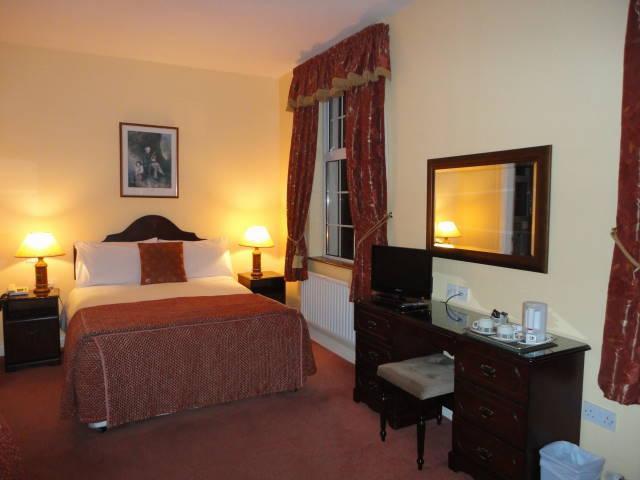 Double Room,250620061:JPEG