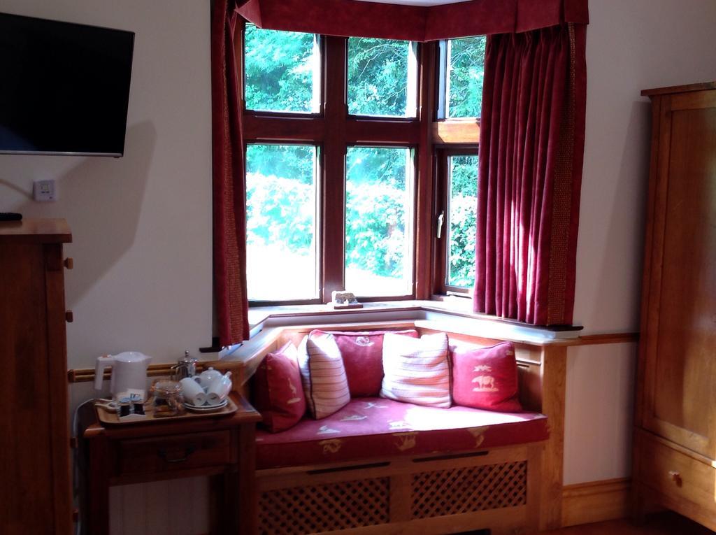 Deluxe Double Room Shower