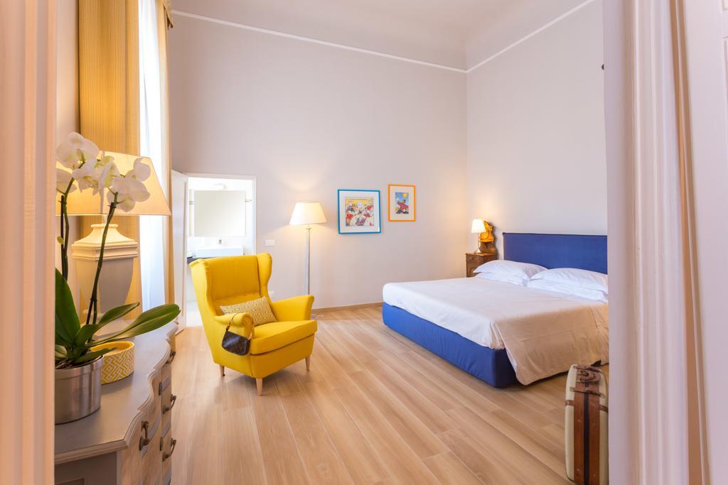 Classic One-Bedroom Apartment,257598121:JPEG