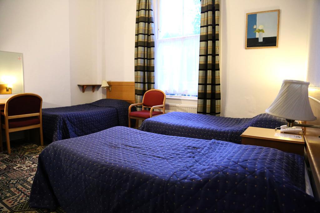 ADA Accessible â Queen Bay View Suite