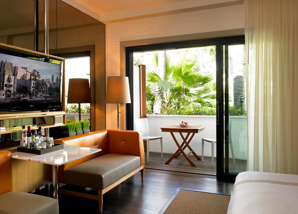 Cabana con Balcone e Vista Piscina