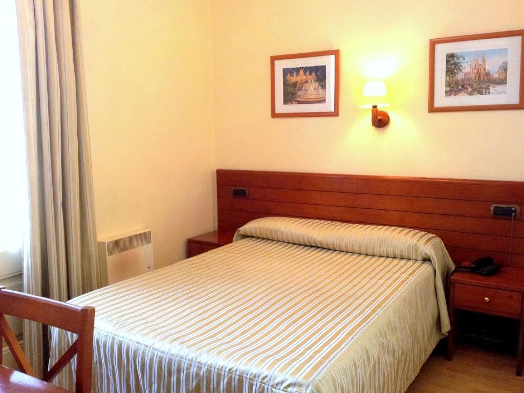 Double Room,26449460:JPEG