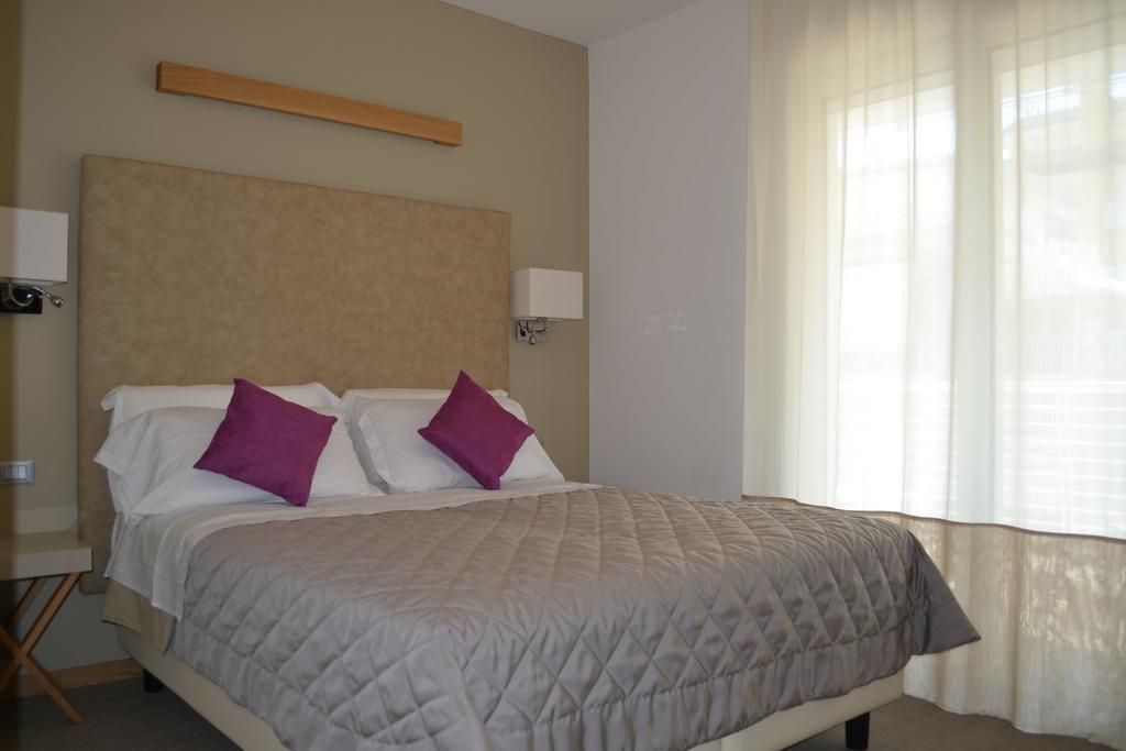 Deluxe Single Room Partial Sea View