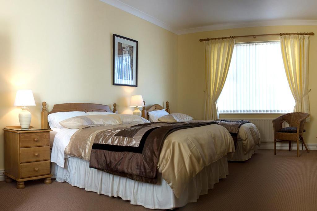 Triple Room Double Single