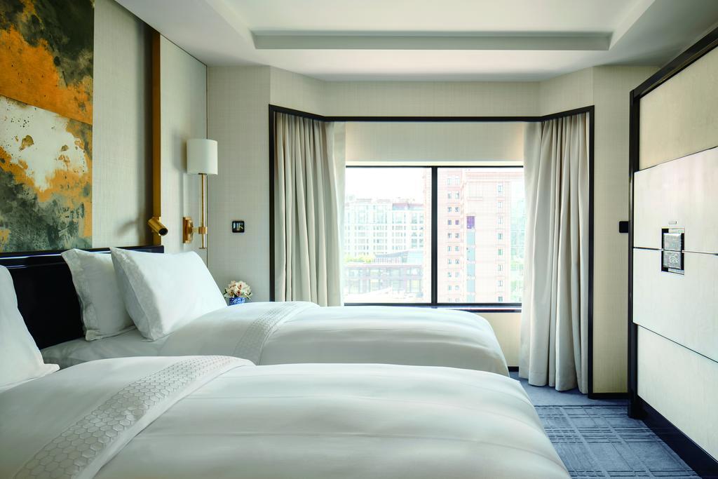 Deluxe Twin Suite