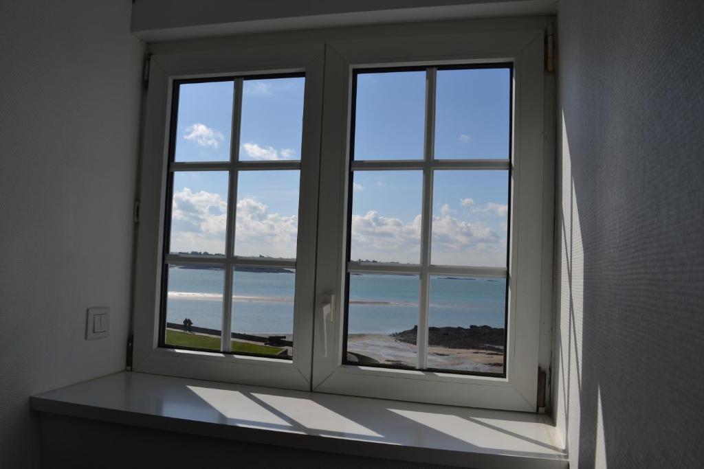 Quarto Duplo com Vista Mar