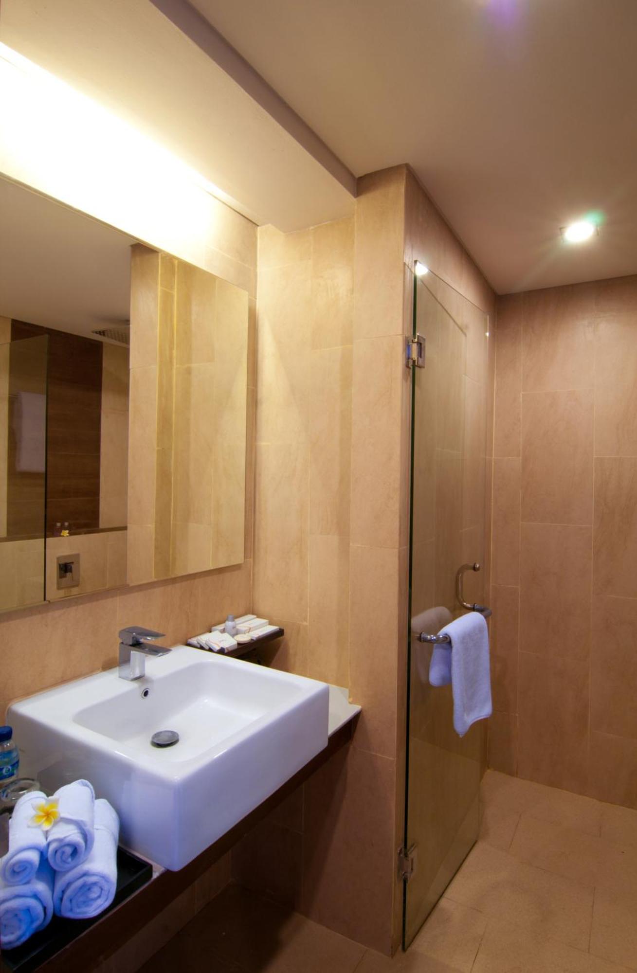 Deluxe Double or Twin Room Balcony
