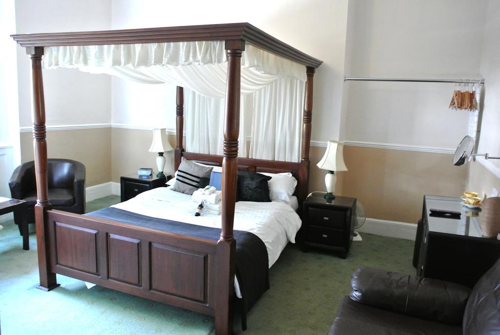 Superior Tweepersoonskamer met een Hemelbed