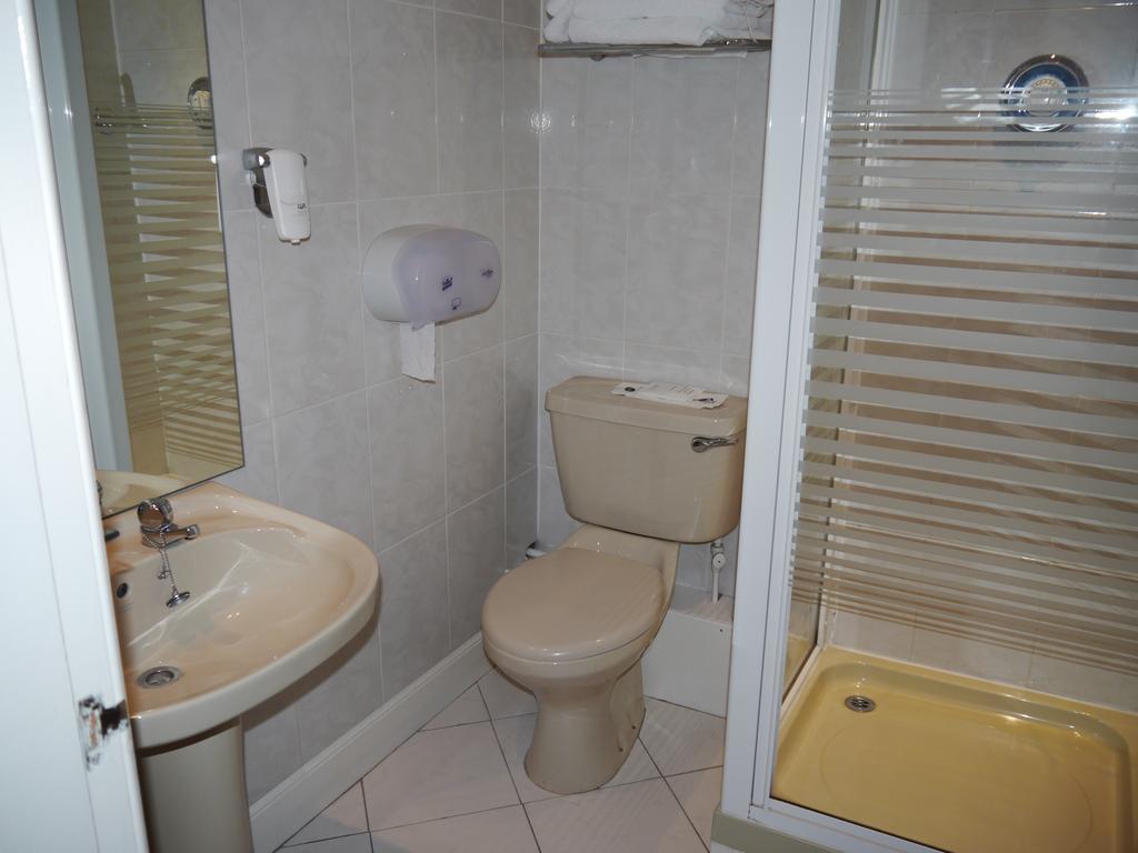 Chambre Familiale (4 Adultes)