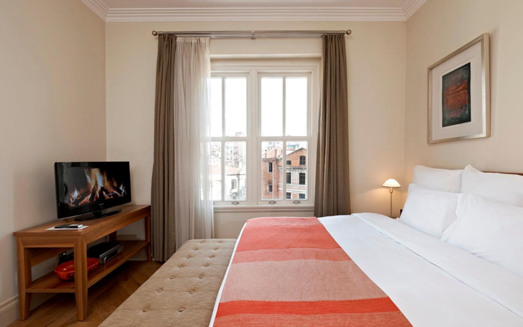 Standard Suite