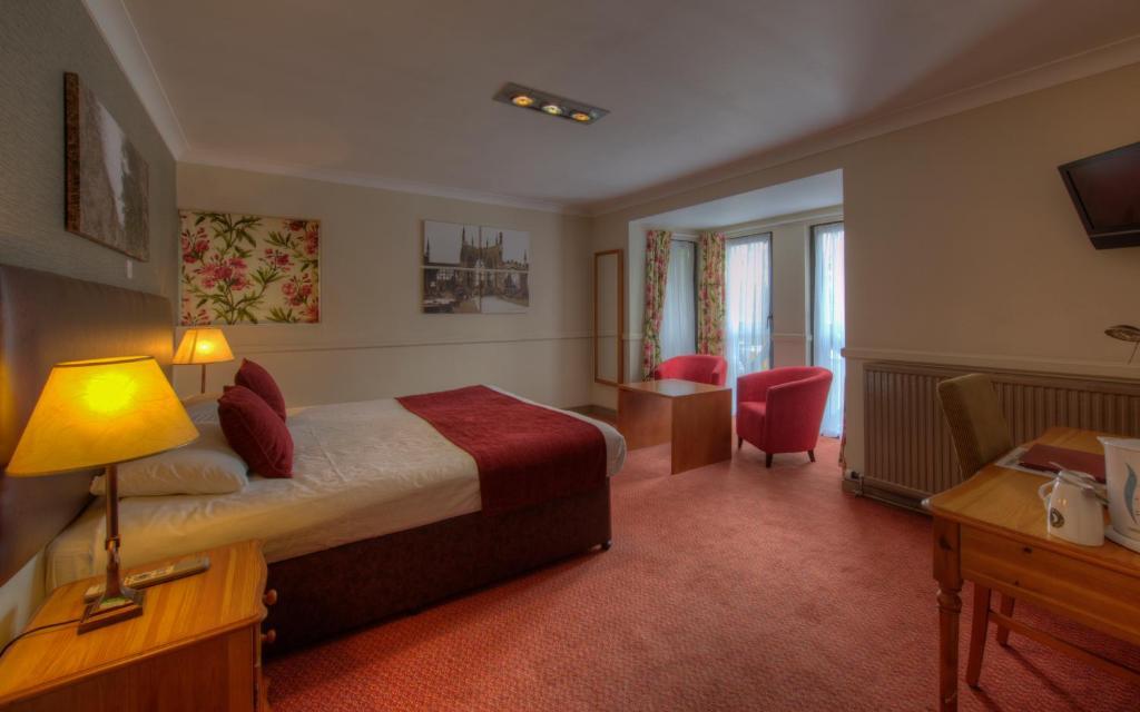 Executive Room