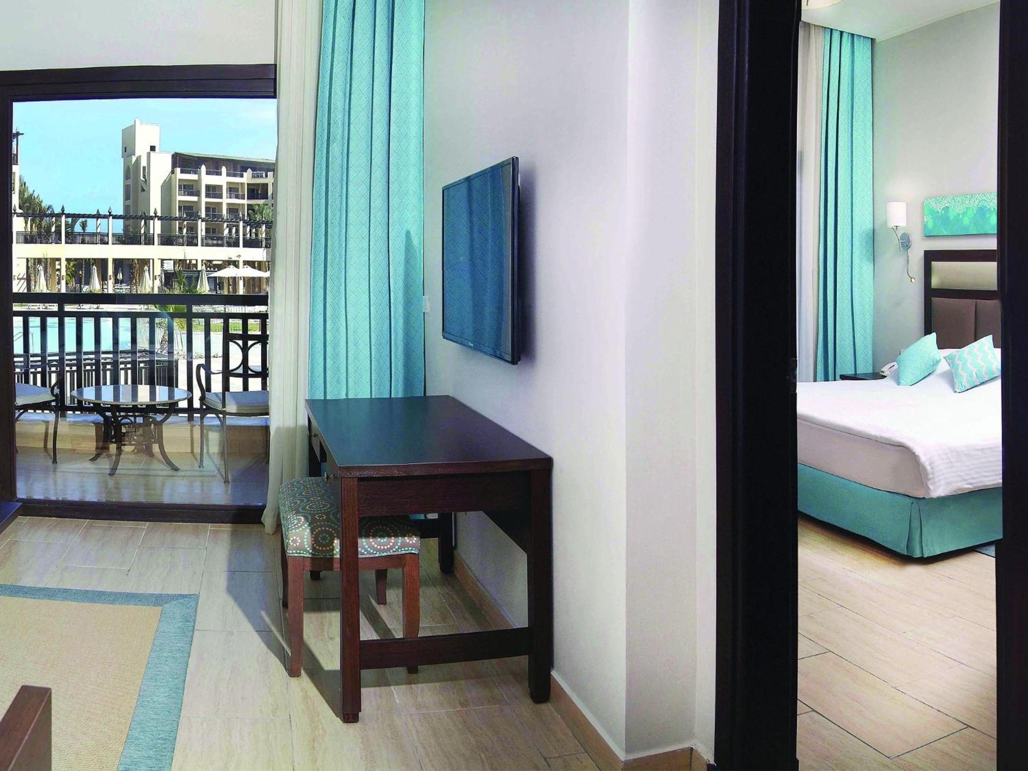 Aqua Suite