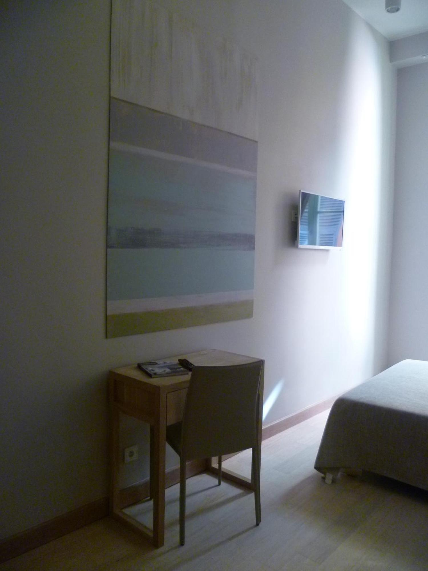 Double Room,694279368:JPEG