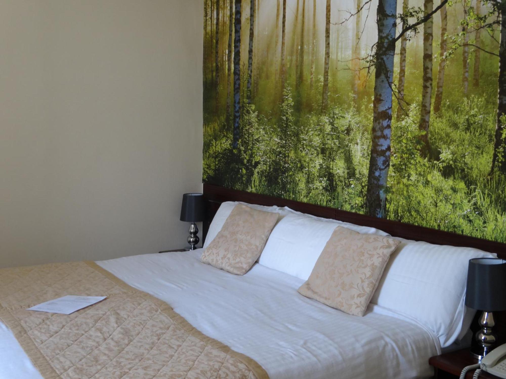 Superior King or Twin Room