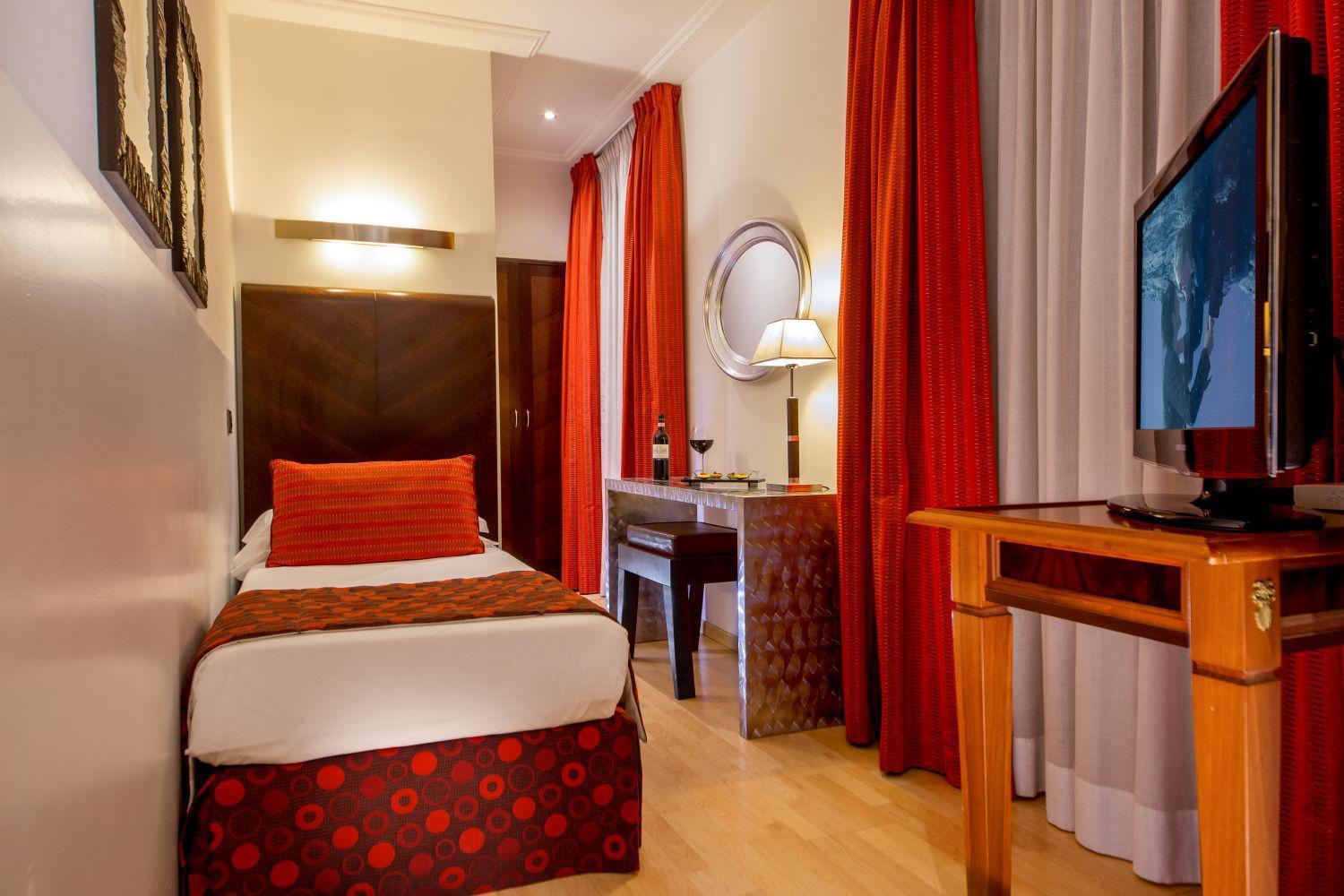 Quarto Individual Elegante