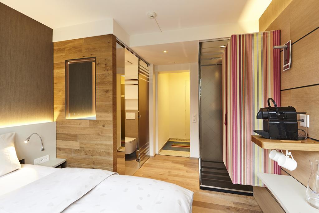 Small Charming Room