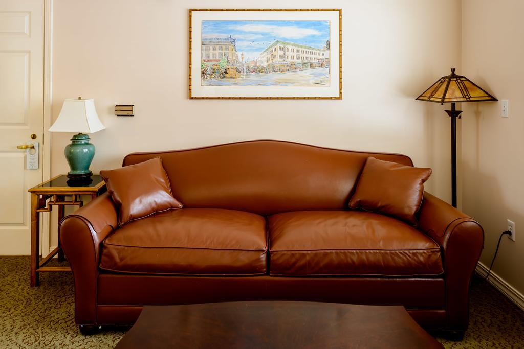 One-Bedroom Suite