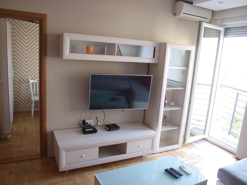 Premiere Room
