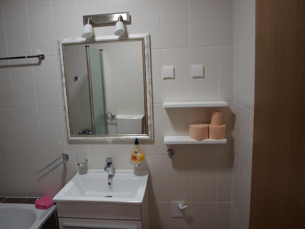 Premiere Room