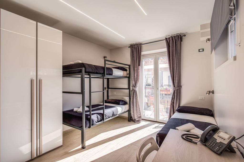 Triple Room Balcony