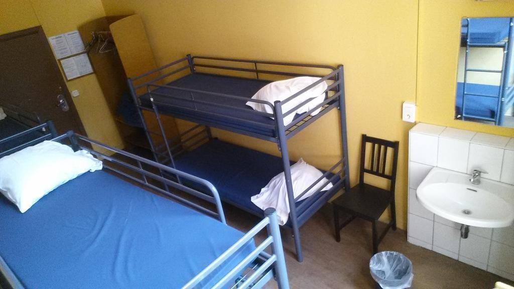 Bed 4-Bed Mixed Dormitory Room