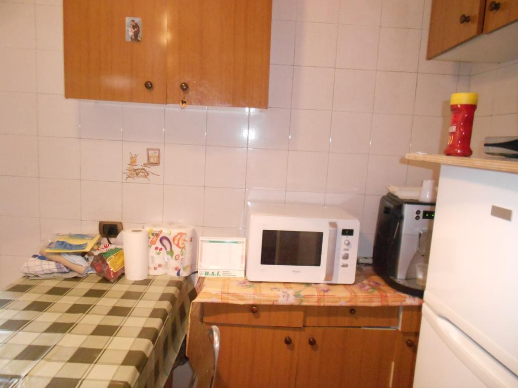 Quarto Individual Econômico