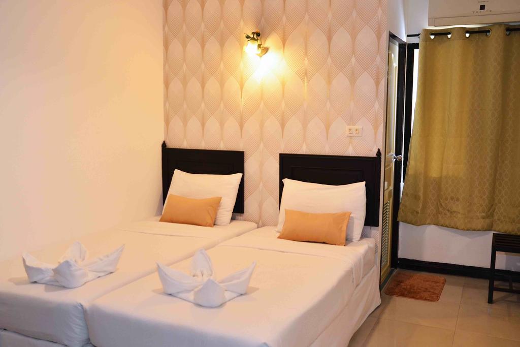 Standard Double Room,1580406133:JPEG