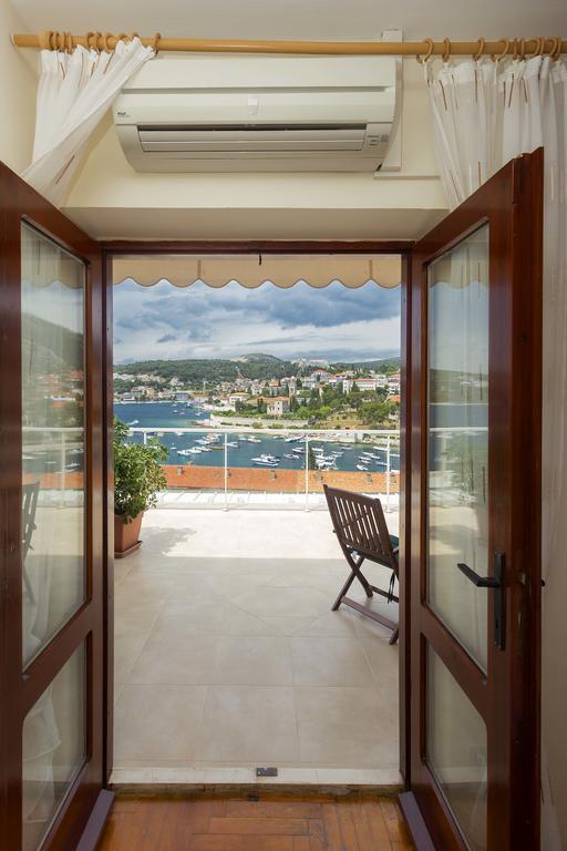 Apartment Terrace