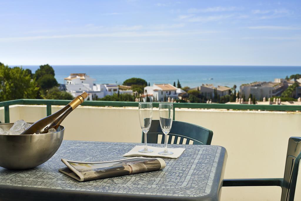 One-Bedroom Apartment with Sea View