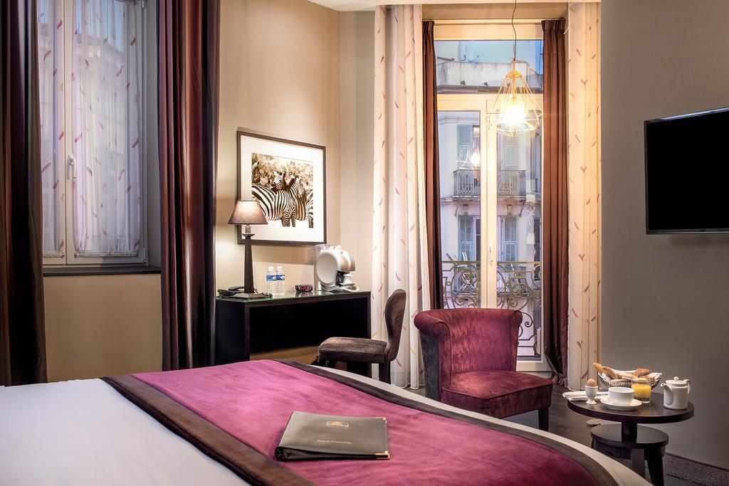 Queen Junior Suite with Balcony - Non-Smoking,1416712098:JPEG