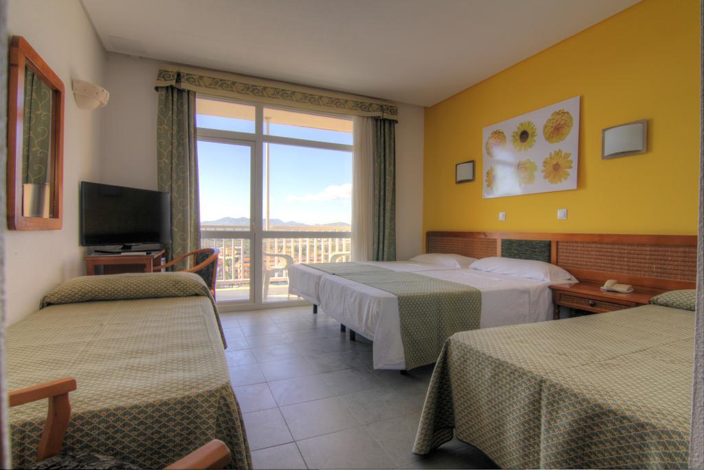 Double Room with Two Extra Bed (2 Adults + 2 Children)