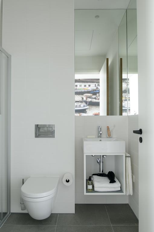 Three-Bedroom Apartment River View,347470504:JPEG