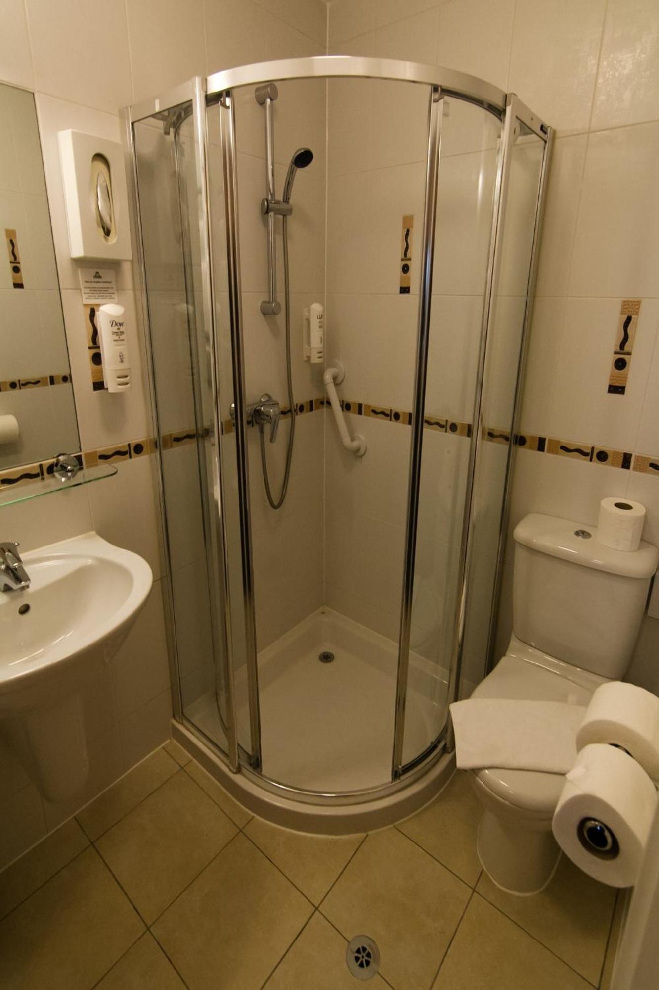 Quarto Triplo Standard