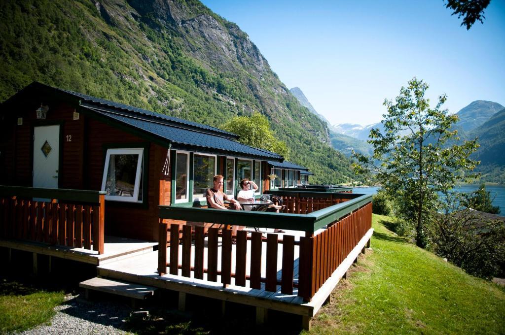 Modern Two-Bedroom Cottage