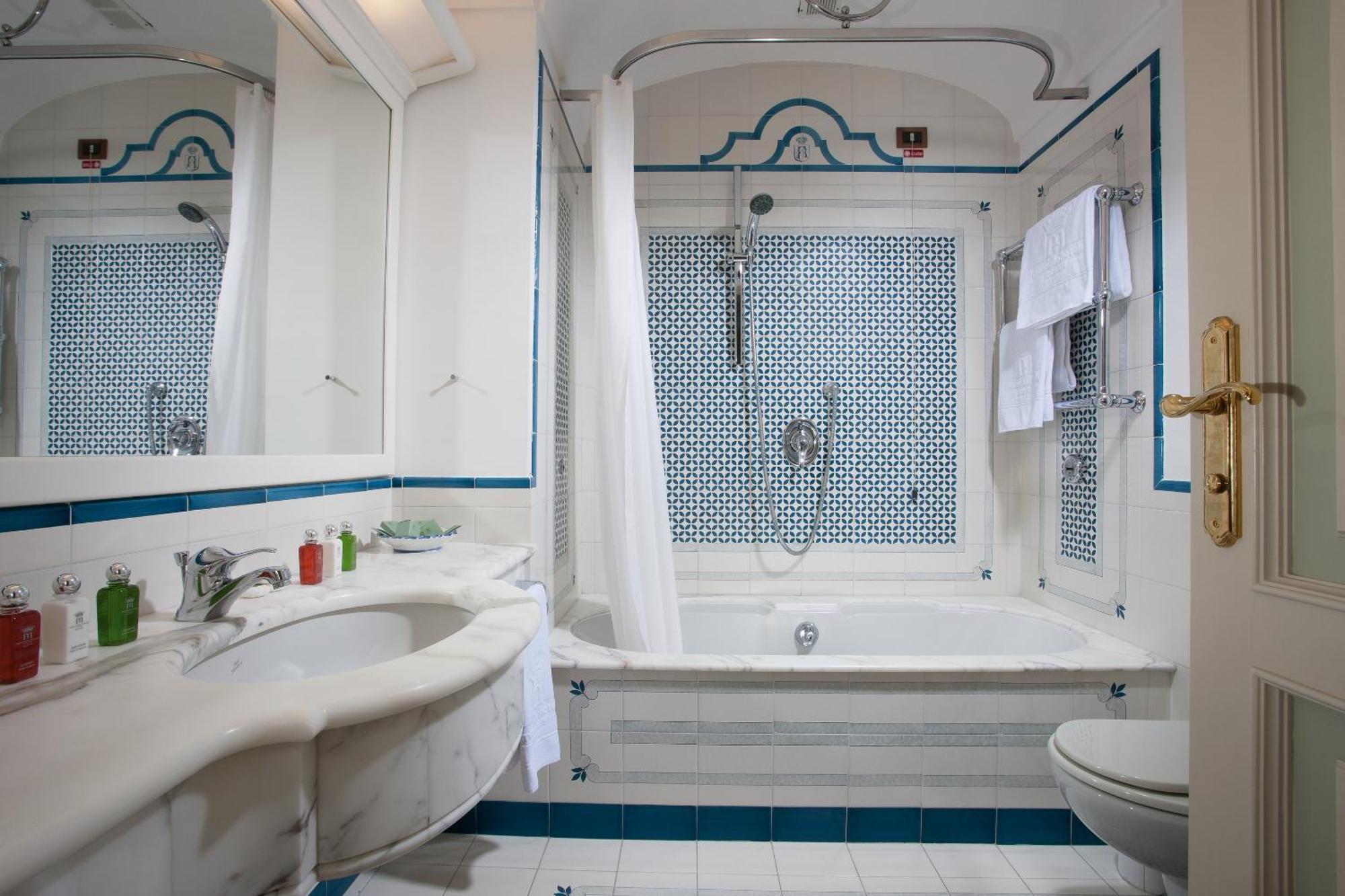Basic Double or Twin Room