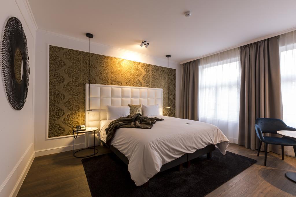 Suite Junior con vistas al jardín