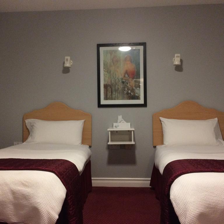 Twin Room Garden View