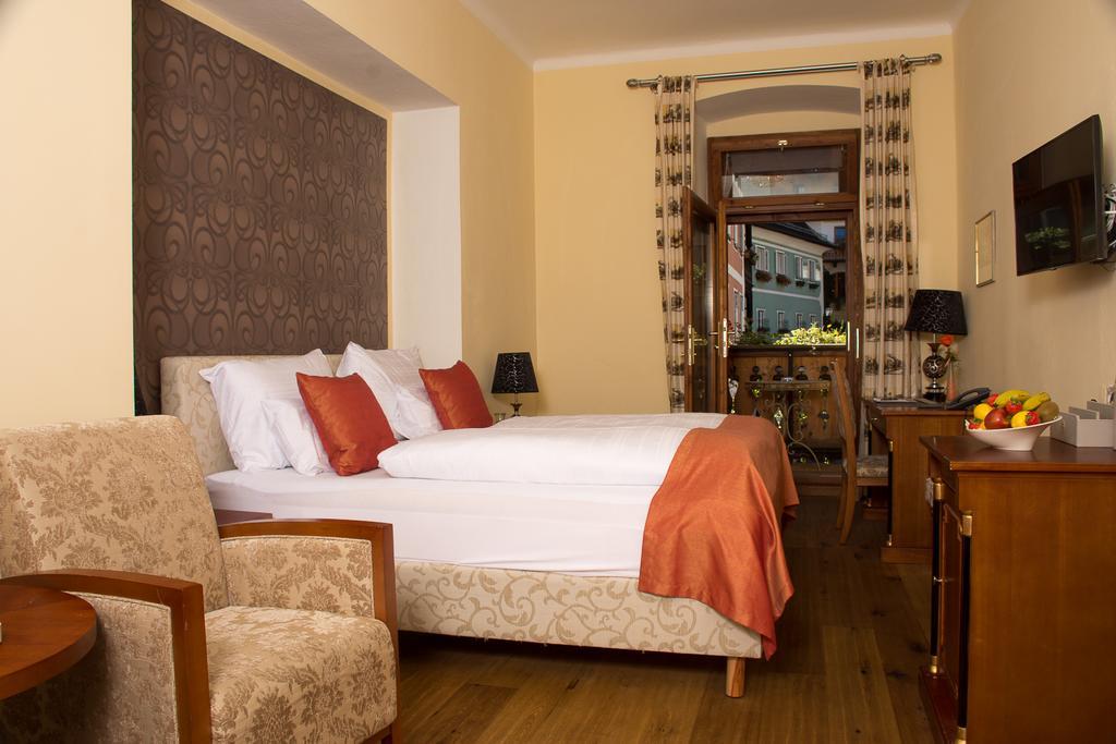 Double Room Balcony Facing the Market Square