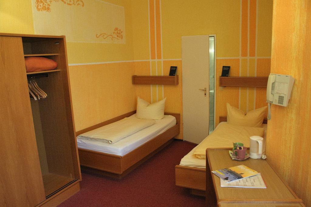 Twin Room Bathroom