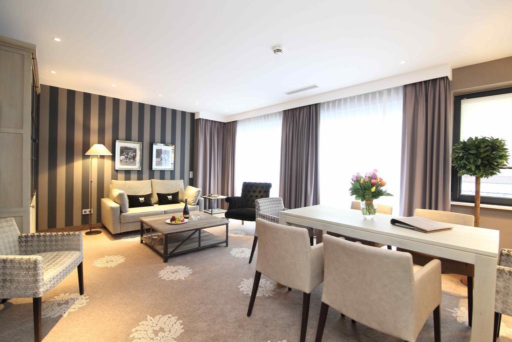 Junior Suite Garden View