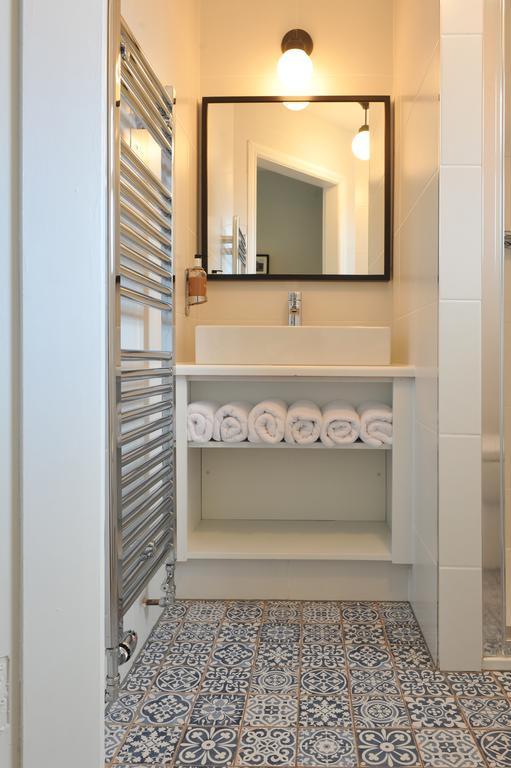 Large Single Room