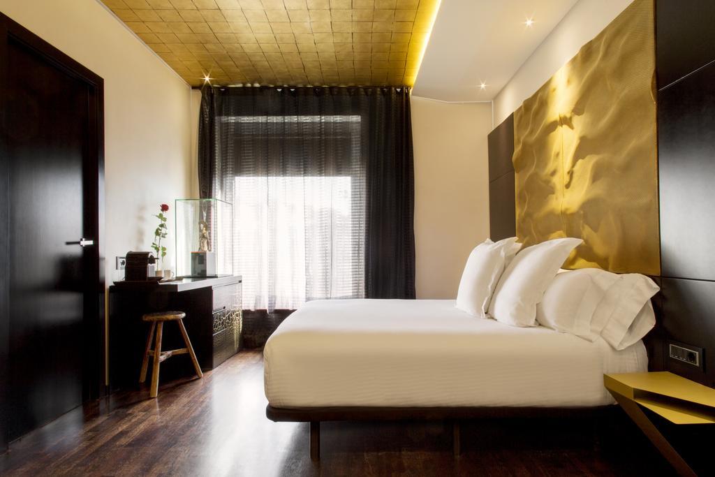 Quarto Superior com Cama de Casal ou 2 de Solteiro (1 - 2 Adultos)