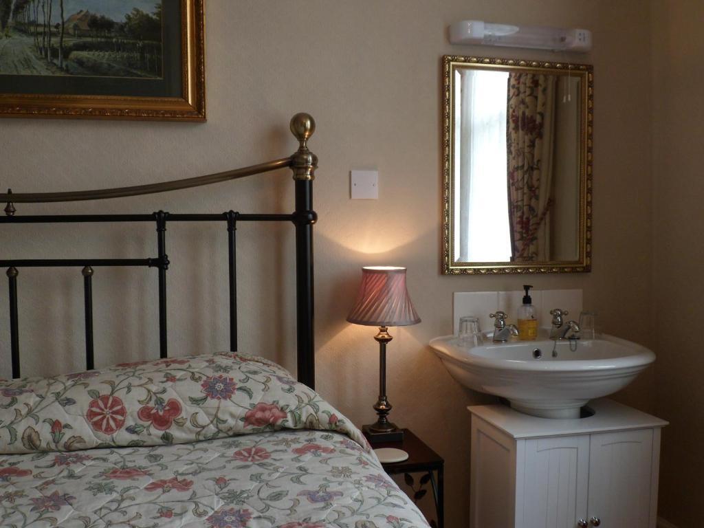 Double Room,917450578:JPEG